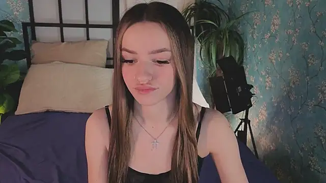E l i z e  online show from May 2026 05:03:02 AM