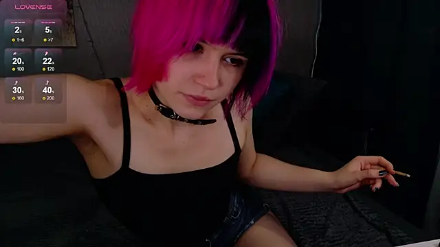 Snapshot of KikiMoor chatting on September 2025 03:19:02 AM KikiMoor online show from September 2025 03:19:02 AM