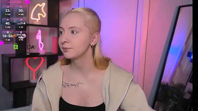 mila glow1 online show from December 2025 07:29:02 PM