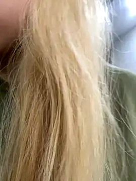 LunaMillie online show from November 2025 05:51:01 AM