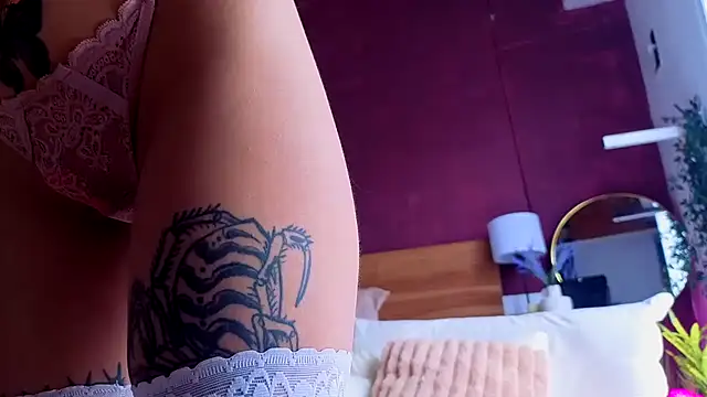 Snapshot of Jess_tattoo11 chatting on July 2026 04:39:33 PM Jess tattoo11 online show from July 2026 04:39:33 PM