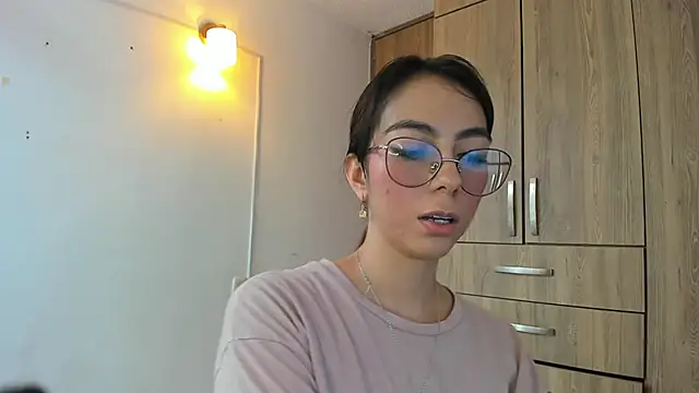 horny adiction online show from February 2026 09:32:02 PM