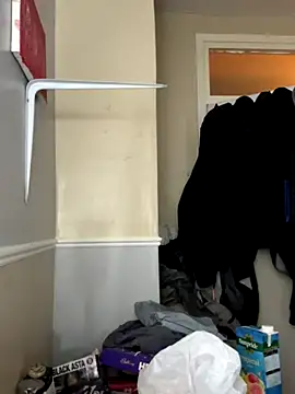 Marleymols online show from December 2025 09:09:01 PM