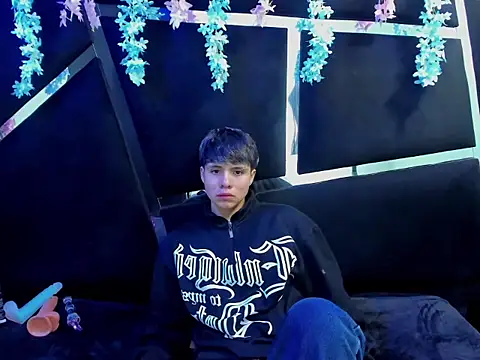 Bruno Cruzz online show from September 2025 02:00:02 AM