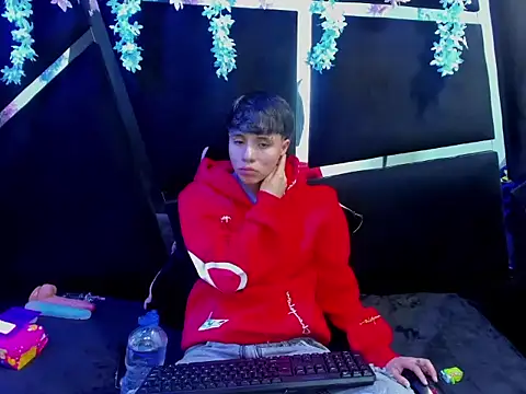 Bruno Cruzz online show from September 2025 03:06:02 AM