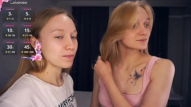 Snapshot of EarnestineGyllenband chatting on October 2025 06:13:02 AM EarnestineGyllenband online show from October 2025 06:13:02 AM