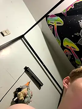 Lexxxii515 online show from November 2025 12:02:01 AM