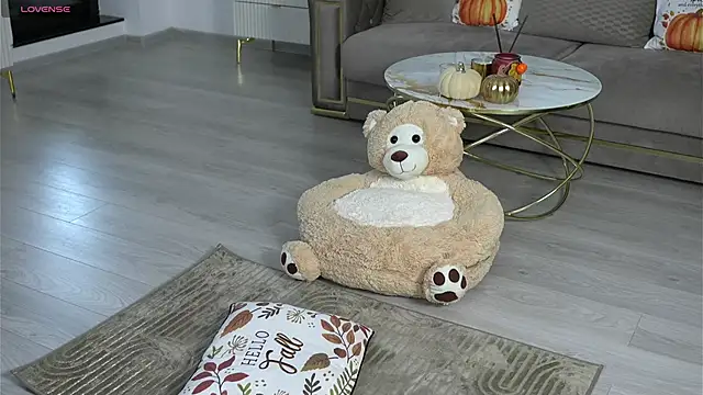 Snapshot of Ellyxxxelly chatting on October 2025 11:55:01 AM Ellyxxxelly online show from October 2025 11:55:01 AM