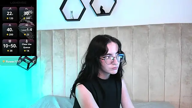 AfroditaLeclair online show from October 2025 09:22:01 PM