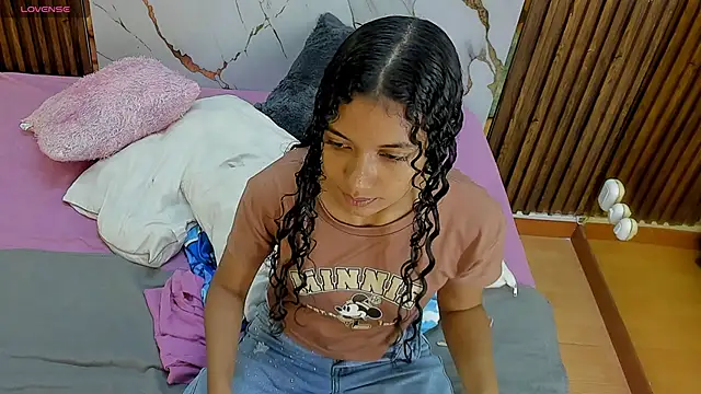 VictoriaDuart online show from September 2025 08:10:01 PM