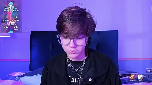 Tsuki Maru online show from March 2026 09:18:02 PM