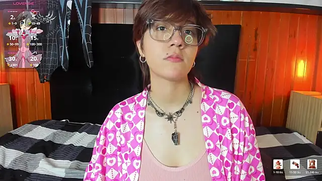 Tsuki Maru online show from March 2026 08:25:01 PM