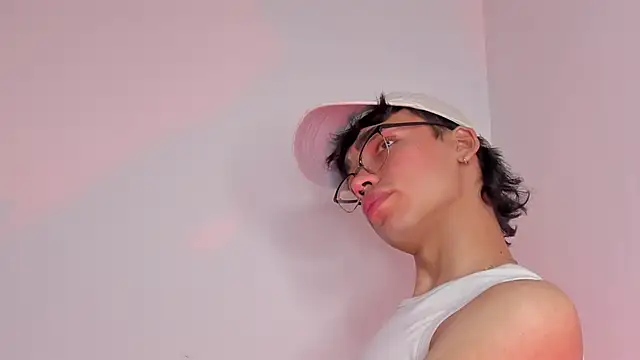 JoeCollins  online show from September 2025 04:25:02 AM