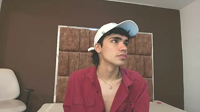 JoeCollins  online show from October 2025 09:25:02 PM