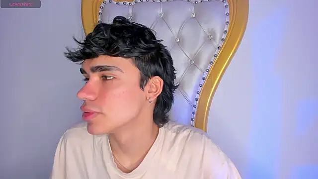 JoeCollins  online show from October 2025 09:06:01 PM