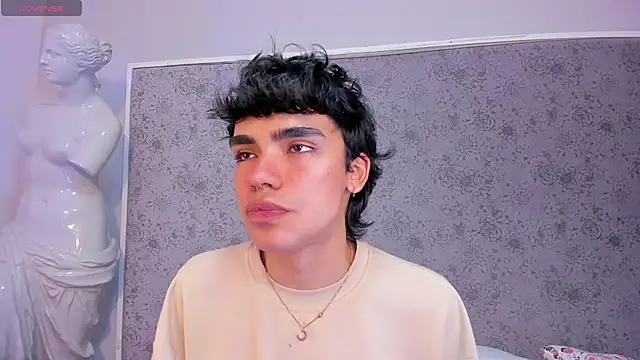 JoeCollins  online show from November 2025 03:49:01 AM