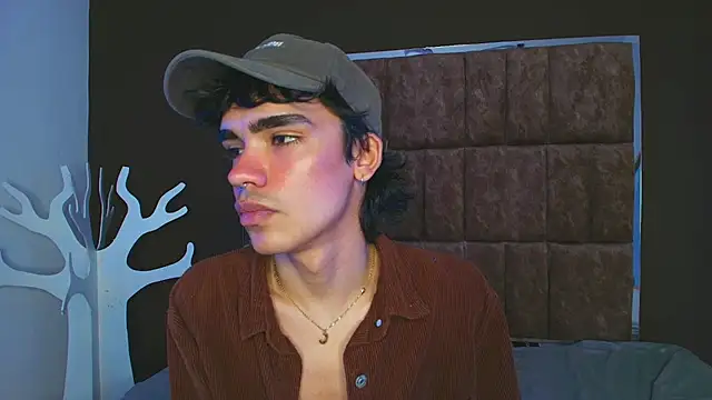 JoeCollins  online show from November 2025 01:28:01 AM