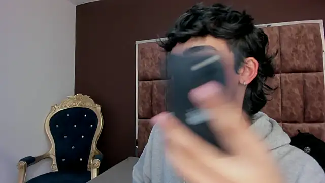 JoeCollins  online show from November 2025 10:42:01 PM