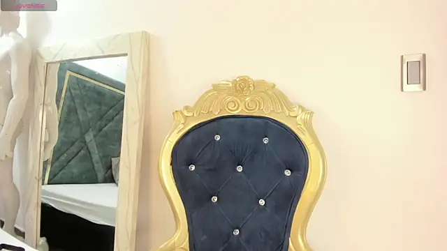 JoeCollins  online show from November 2025 09:49:02 PM