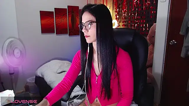 Snapshot of Ashley_olivares chatting on October 2025 02:12:02 AM Ashley olivares online show from October 2025 02:12:02 AM