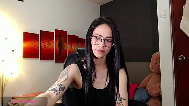 Snapshot of Ashley_olivares chatting on November 2025 08:33:02 PM Ashley olivares online show from November 2025 08:33:02 PM