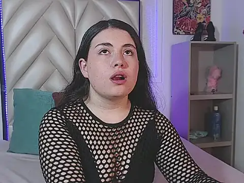 Vicluxxx online show from September 2025 12:28:02 PM