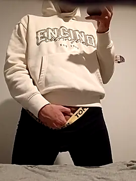 Jadriel23 online show from September 2025 08:44:01 PM