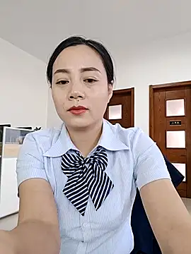 bingxin- online show from October 2025 03:43:02 AM