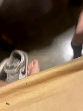 Snapshot of blondi4 chatting on December 2025 10:17:02 PM blondi4 online show from December 2025 10:17:02 PM