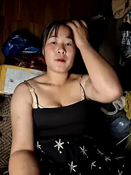 ALIENHR38 online show from October 2025 02:03:02 PM