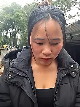 ALIENHR38 online show from December 2025 01:26:02 AM