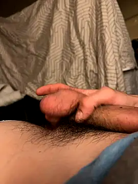 Snapshot of eltet12 chatting on October 2025 11:40:02 PM eltet12 online show from October 2025 11:40:02 PM