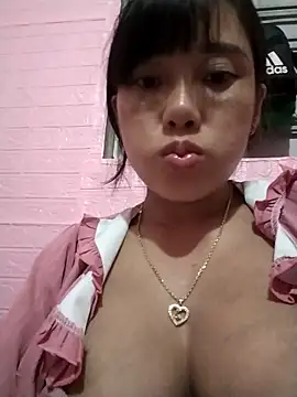 soope-00 online show from September 2025 03:39:01 PM