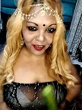 Snapshot of hemilynthomas2467 chatting on January 2026 07:28:02 PM hemilynthomas2467 online show from January 2026 07:28:02 PM