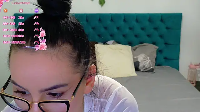 Snapshot of LexieRosse chatting on September 2025 06:46:02 AM LexieRosse online show from September 2025 06:46:02 AM