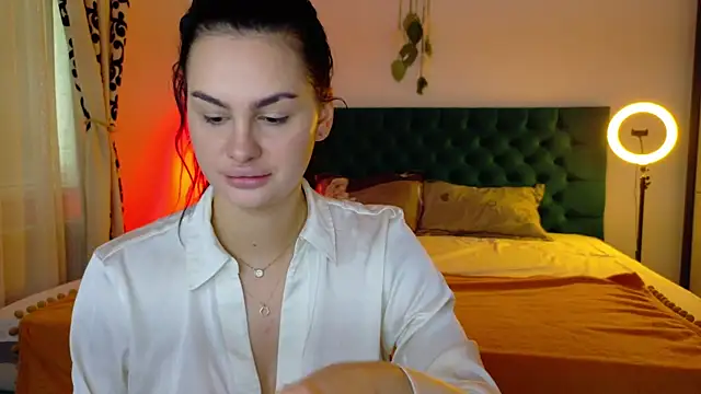 Snapshot of LexieRosse chatting on October 2025 08:45:02 AM LexieRosse online show from October 2025 08:45:02 AM