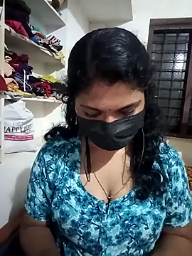 swetha01430 online show from September 2025 05:36:02 PM