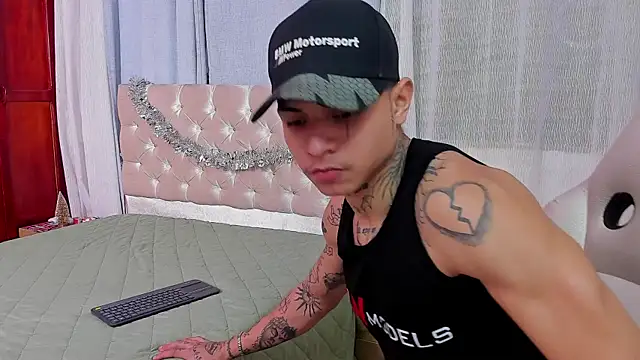 john mystic online show from November 2025 10:02:01 PM