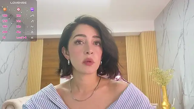 sara lopez s online show from June 2026 02:17:02 PM