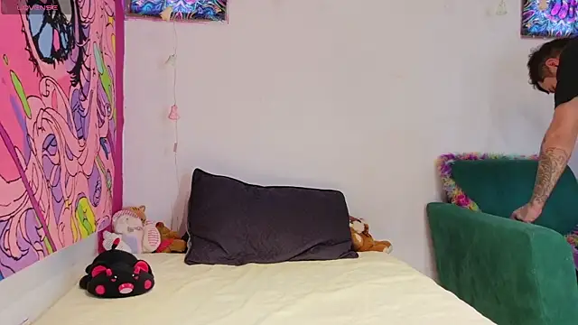 rosse dredd online show from December 2025 07:33:02 PM