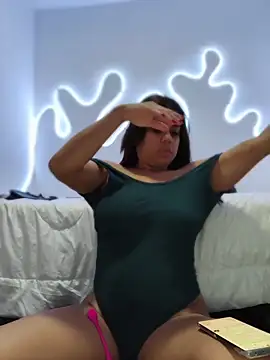 GabyMontenegro online show from April 2026 11:15:01 AM