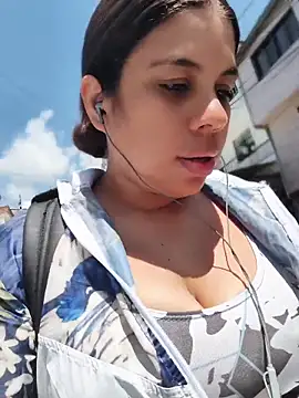 GabyMontenegro online show from April 2026 03:15:01 PM