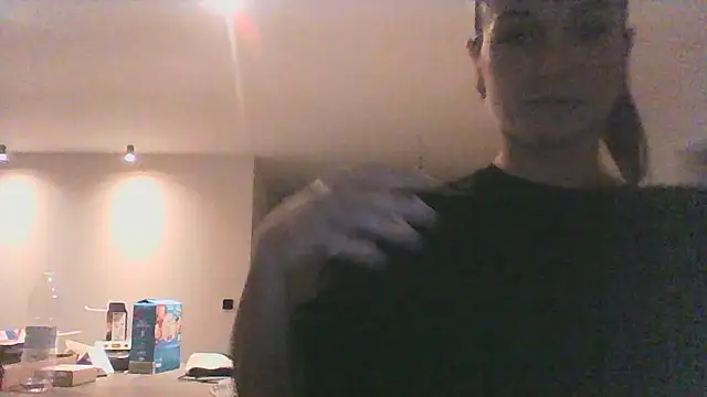 Justnani001 online show from September 2025 08:20:02 PM