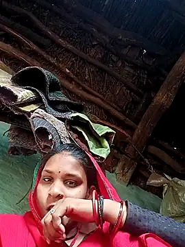 Idhika Jha online show from September 2025 02:22:01 AM