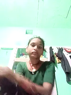 Idhika Jha online show from November 2025 11:59:02 PM