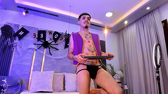 Snapshot of NikoStone_ chatting on November 2025 04:25:01 AM NikoStone online show from November 2025 04:25:01 AM