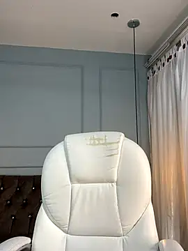 Valery kitty18 online show from December 2025 11:52:01 AM