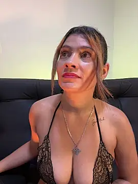 Skarlett 12  online show from January 2026 02:41:01 PM