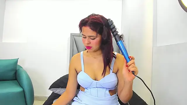 Sofia villareal online show from October 2025 12:47:02 PM