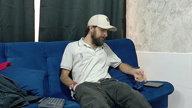 hairy mannn online show from September 2025 08:32:02 PM